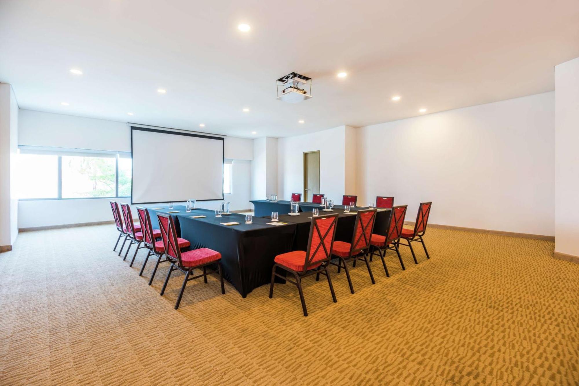 Hilton Garden Inn Barranquilla Extérieur photo