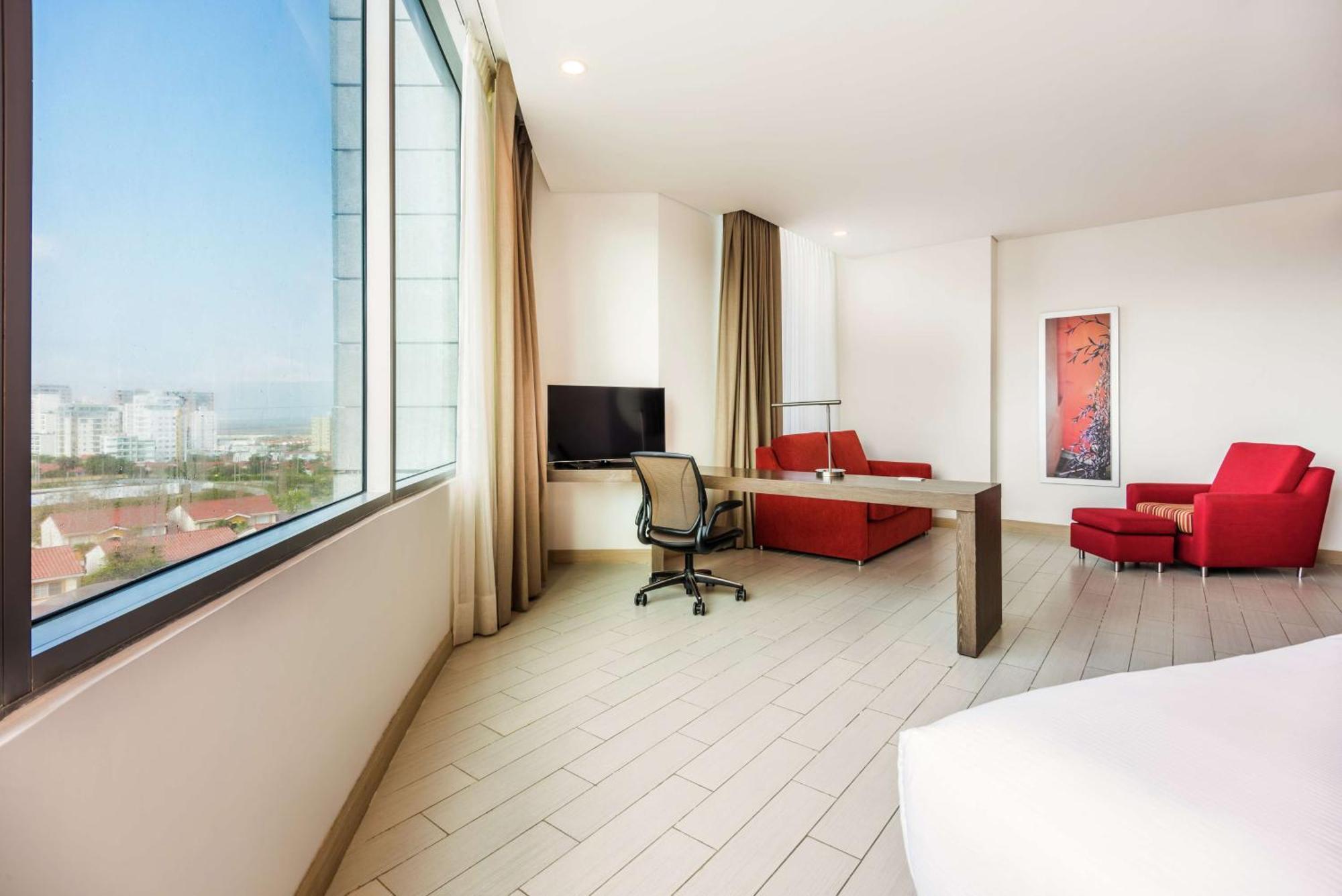 Hilton Garden Inn Barranquilla Extérieur photo