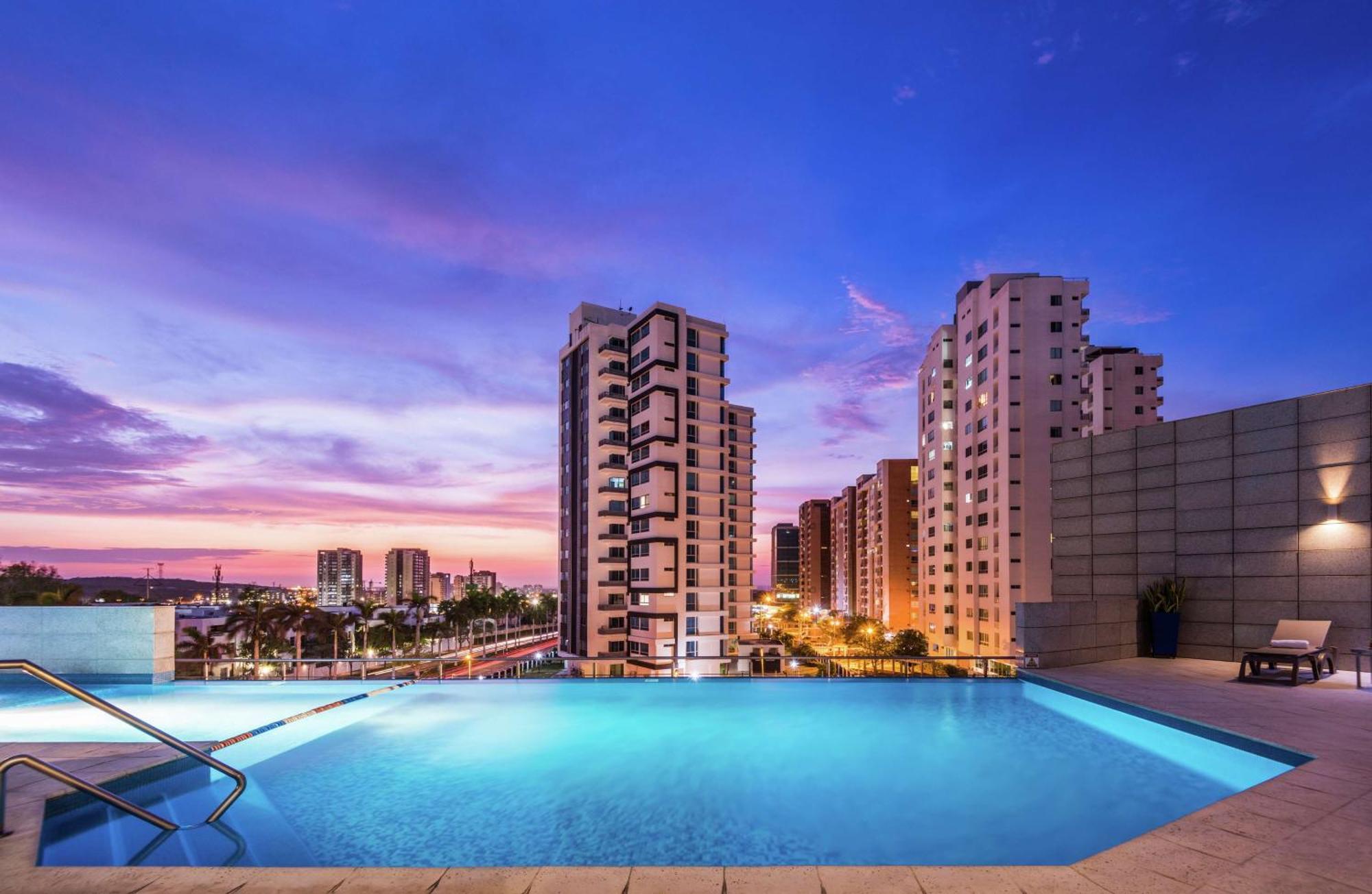 Hilton Garden Inn Barranquilla Extérieur photo