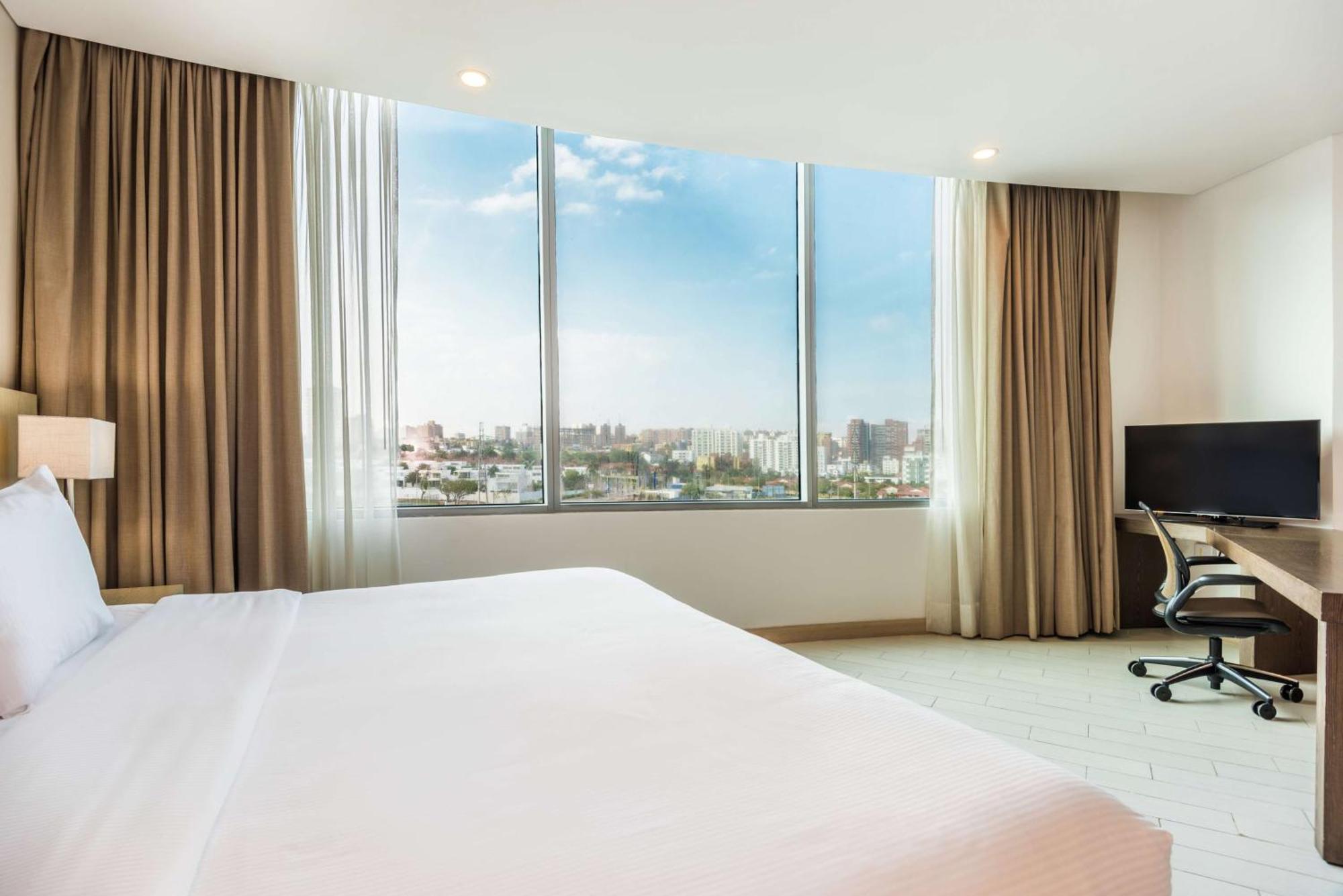 Hilton Garden Inn Barranquilla Extérieur photo