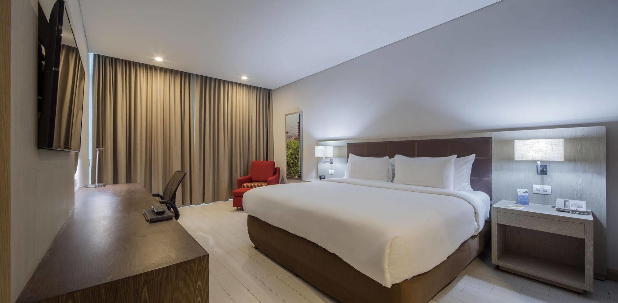 Hilton Garden Inn Barranquilla Extérieur photo