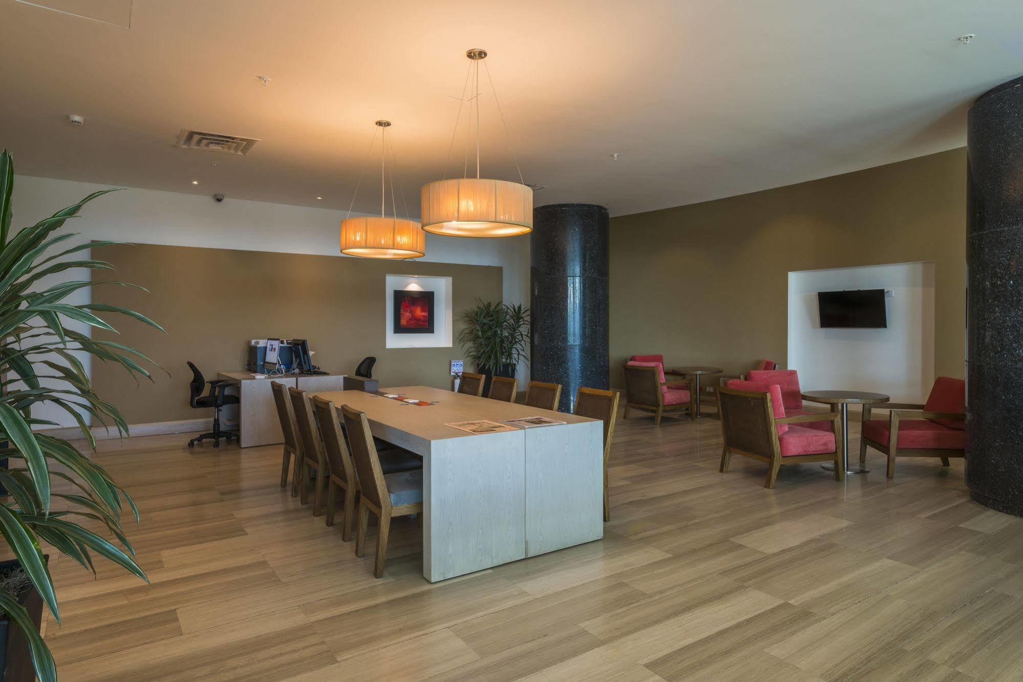 Hilton Garden Inn Barranquilla Extérieur photo